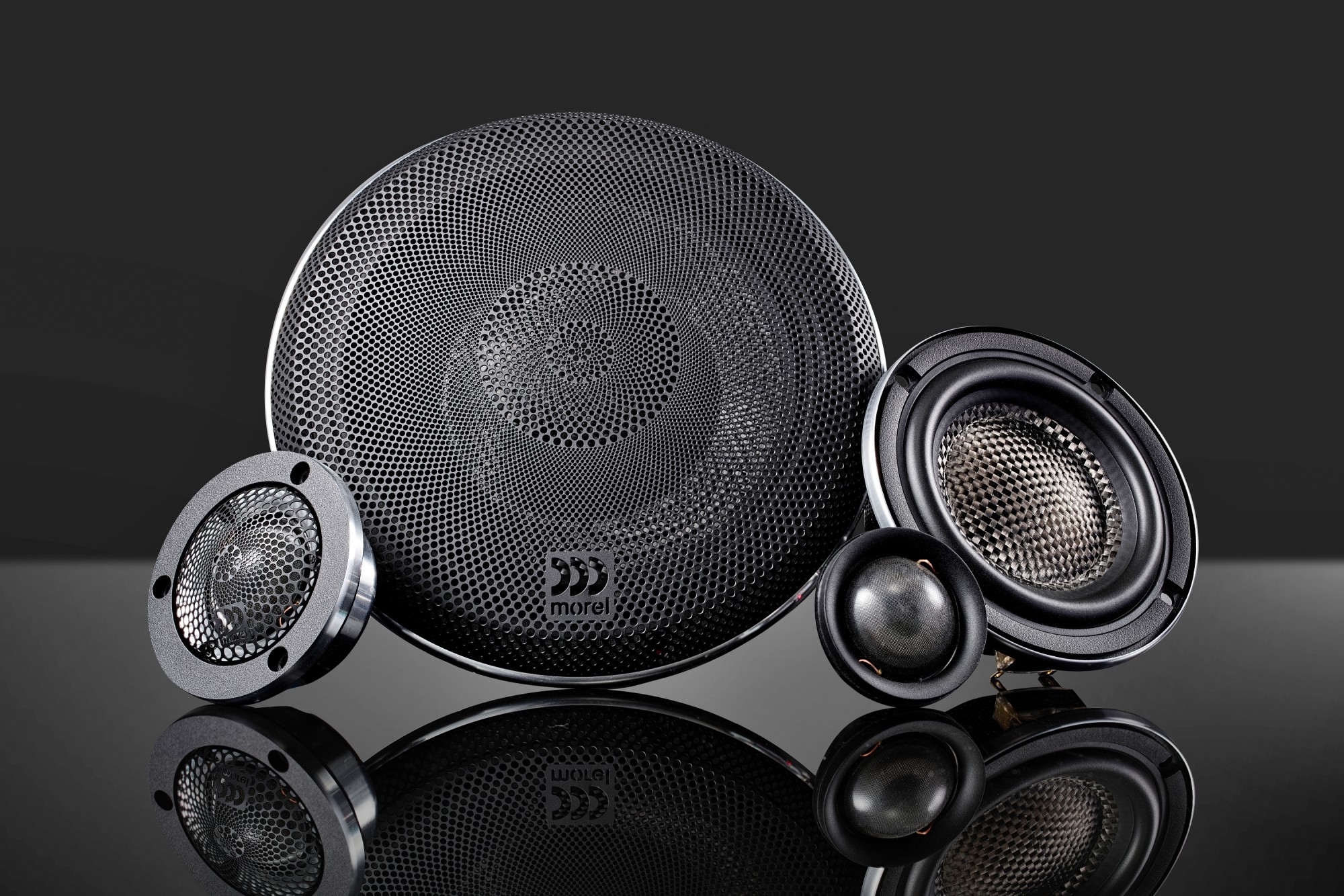 Morel Elate Carbon Neo: еволюция на емблематичната high-end серия на Morel