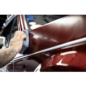 Полираща паста с восък Auto Finesse Tripple All In One Polish (1 l)