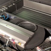 OEM озвучителна кутия Basser 12" за Audi Q7