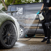 Активна пяна Auto Finesse Avalanche Bubblegum Snow Foam (5 l)
