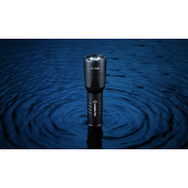 Ručен fenер Unilite FL-550R