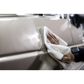 Polиращ препарат преди нанасяне на восък Auto Finesse Rejuvenate Paintwork Cleanser (500 ml)