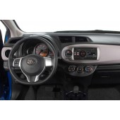 Pреходна рамка за автомобилно радио за Toyota Yaris III