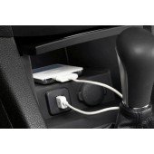 USB конектор Suzuki