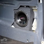 OEM кутия Basser 12" за Mercedes Viano
