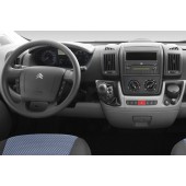 Рамка за автомобилно радио Peugeot / Citroen / Toyota / Fiat / Toyota