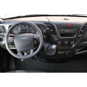 Редукционна рамка за автомобилно радио за Iveco Daily III