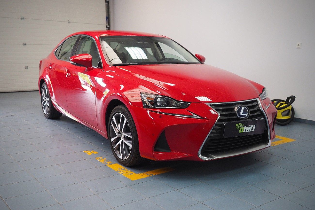 Lexus IS 300h