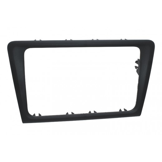 Преходна рамка за автомобилно радио за Škoda Rapid