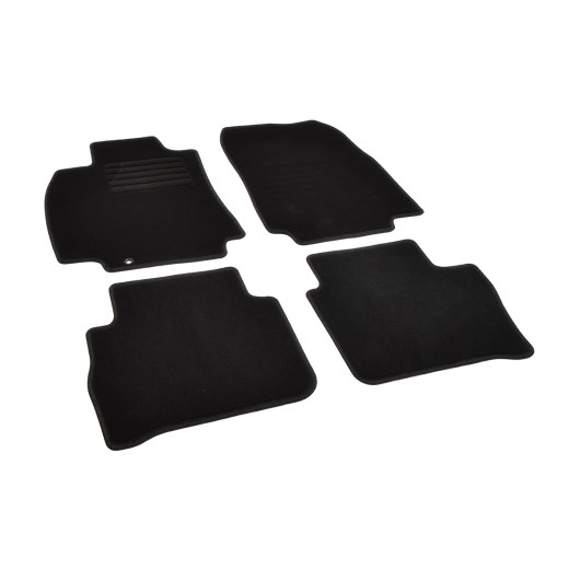 <h3>Текстилни автомобилни стелки Rigum за Nissan Tiida Hatchback/Sedan (2007 -)</h3><p>Rigum е традиционен чешки производител, който има седалище в Dubňanech, в сърцето на Южна Моравия. Те имат богати опит в производството на <strong>гумени</strong> и <