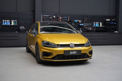 Volkswagen Golf VII R