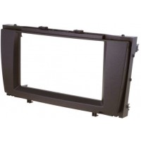 Рамка за авторадио Toyota Avensis