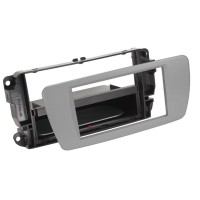 Редукционна рамка за автомобилно радио с Inbay зареждане за Seat Ibiza