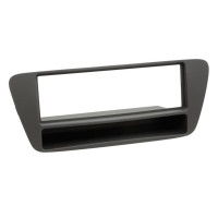 Рамка за монтаж на авторадио за Audi Q3